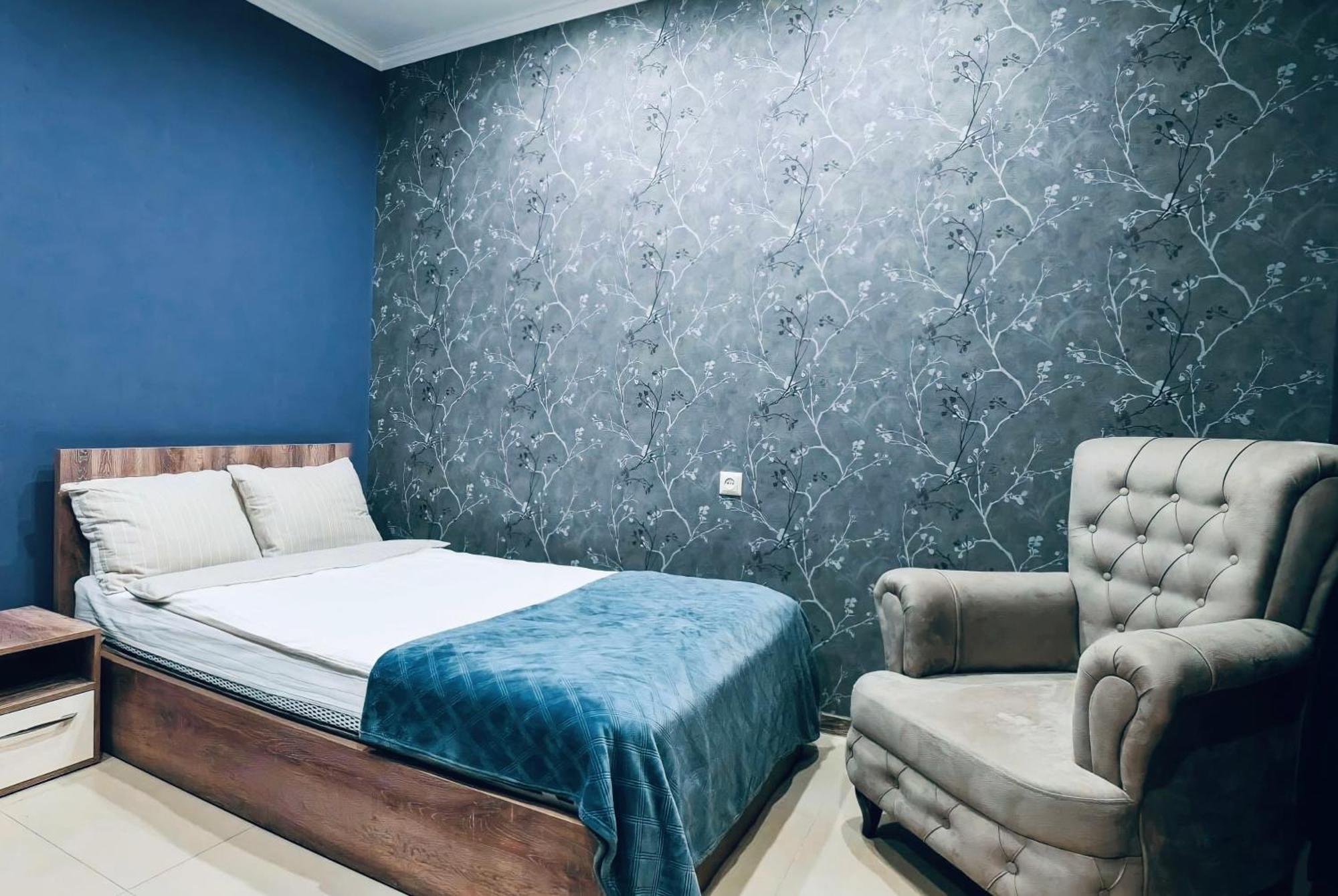 7 Rooms Hotel Tserovani Exterior foto